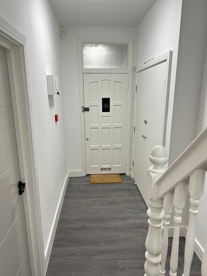 Comfy Guest House Londres Exterior foto
